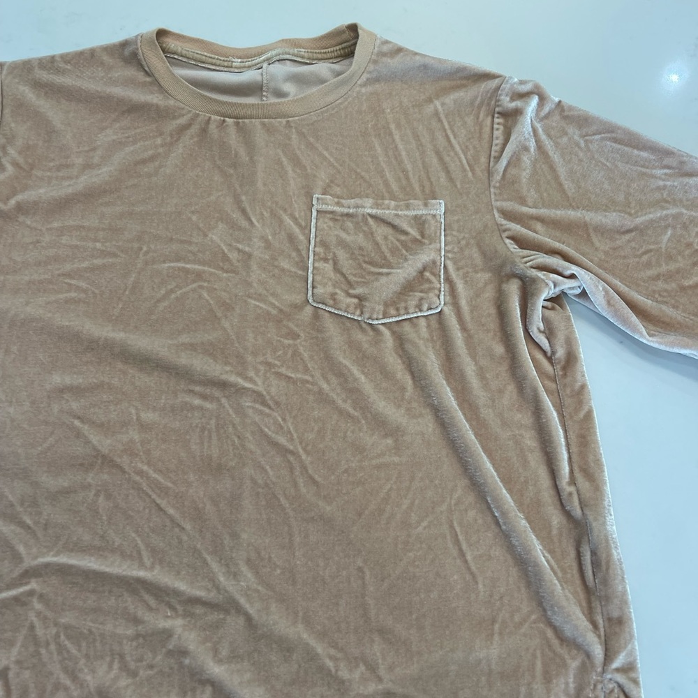 CUTEST VELVET TEE